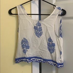 Women’s crop blouse